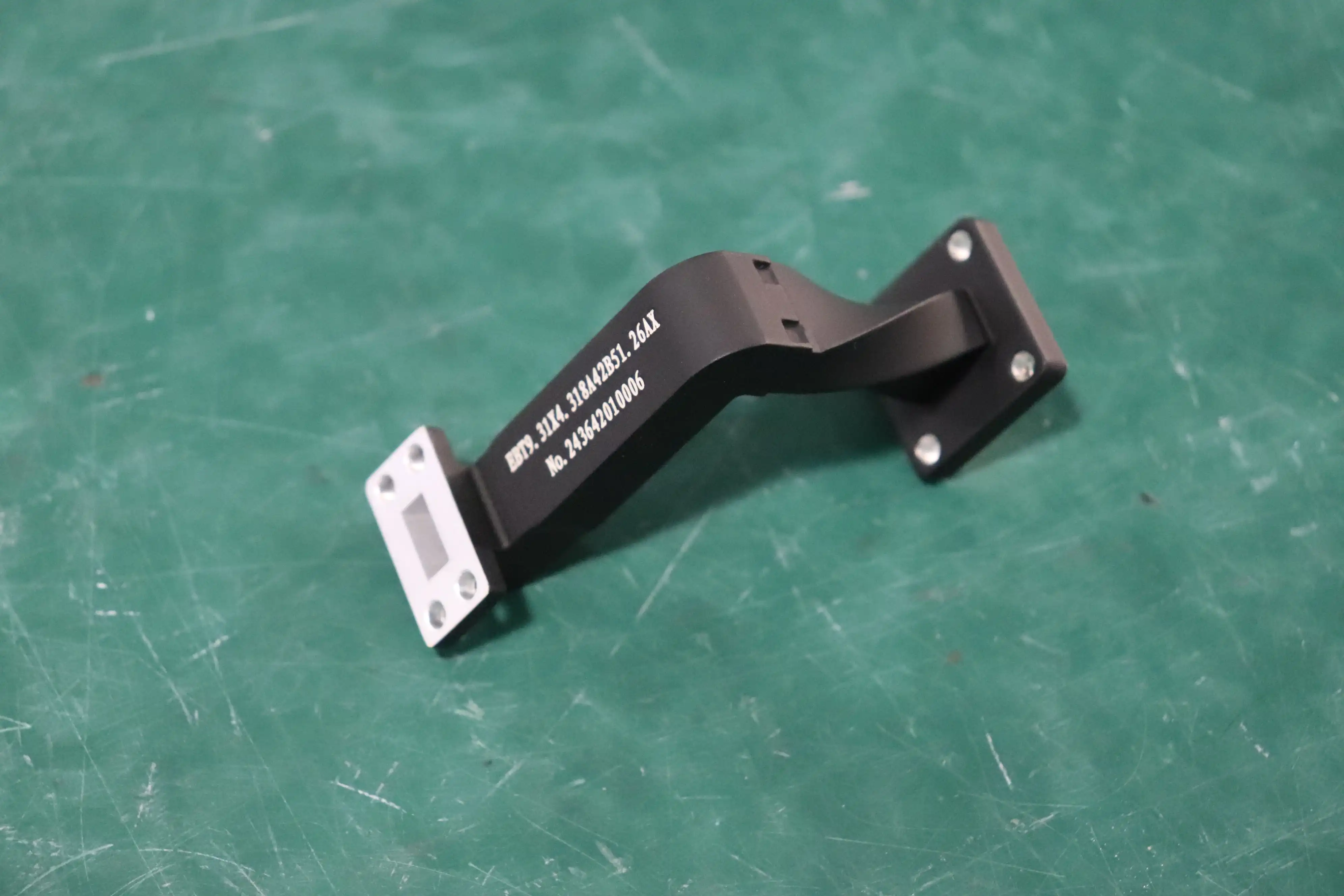 Waveguide Twist Waveguide Twist