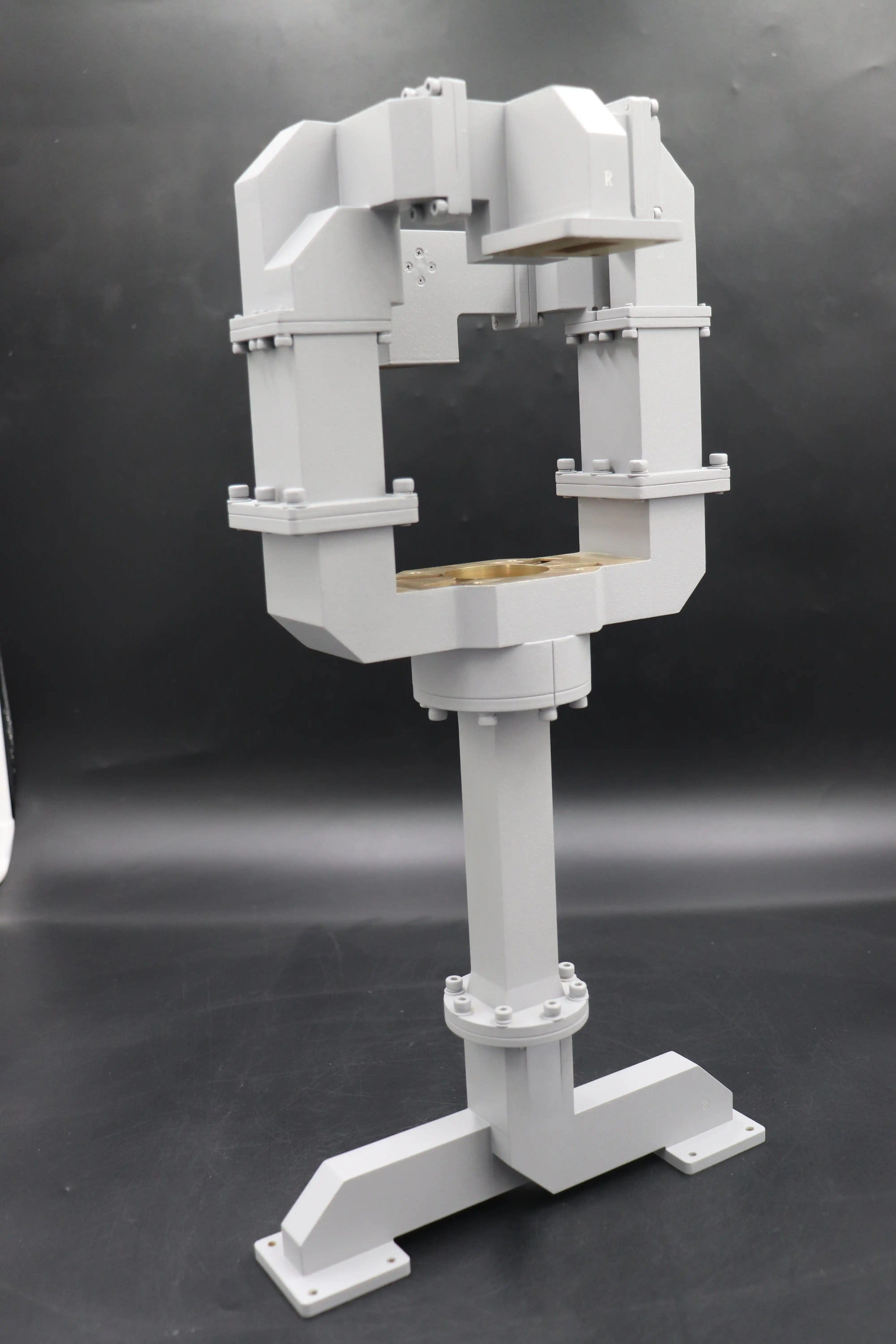 X-Band Feed Network X-Band Feed Network
