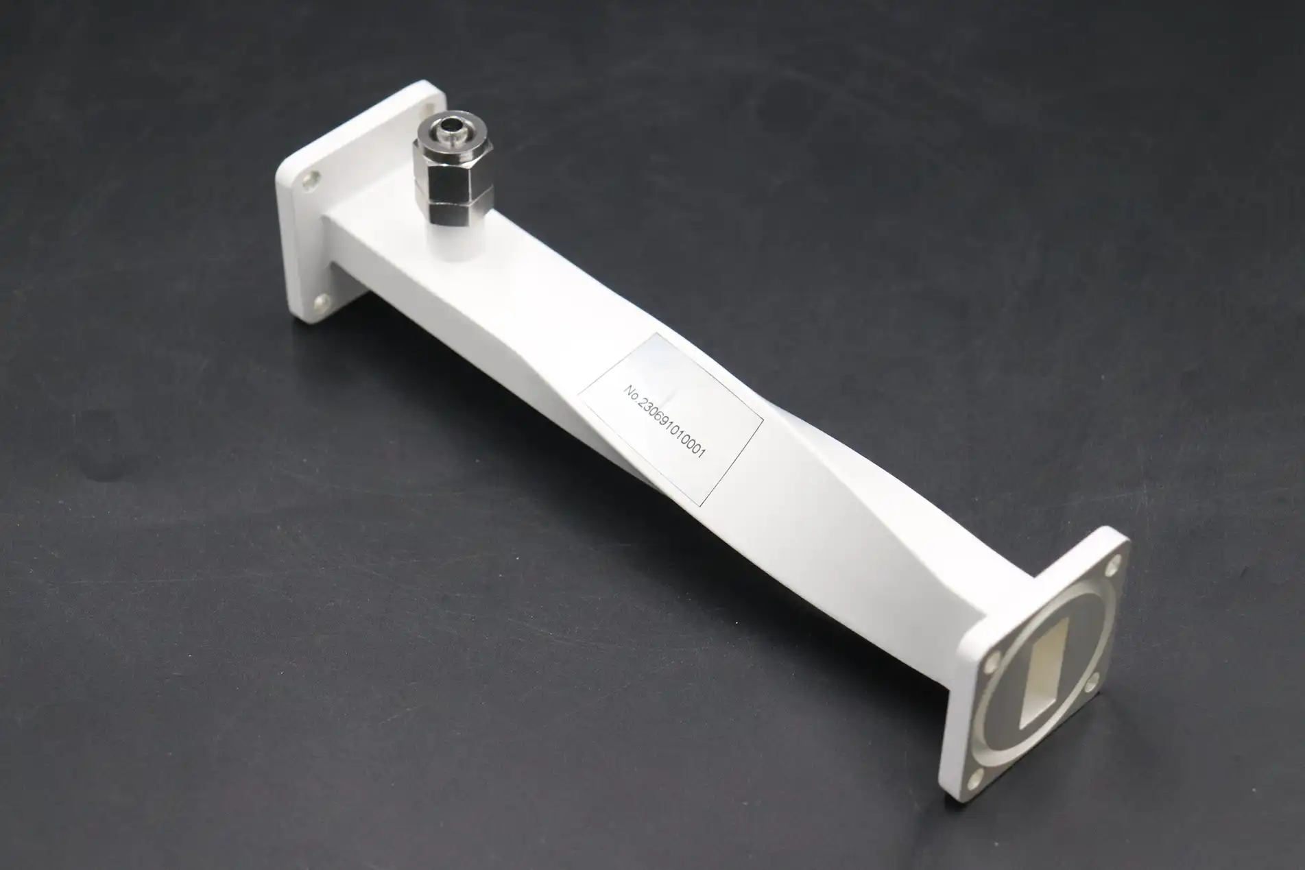 inflatable twist waveguide inflatable twist waveguide