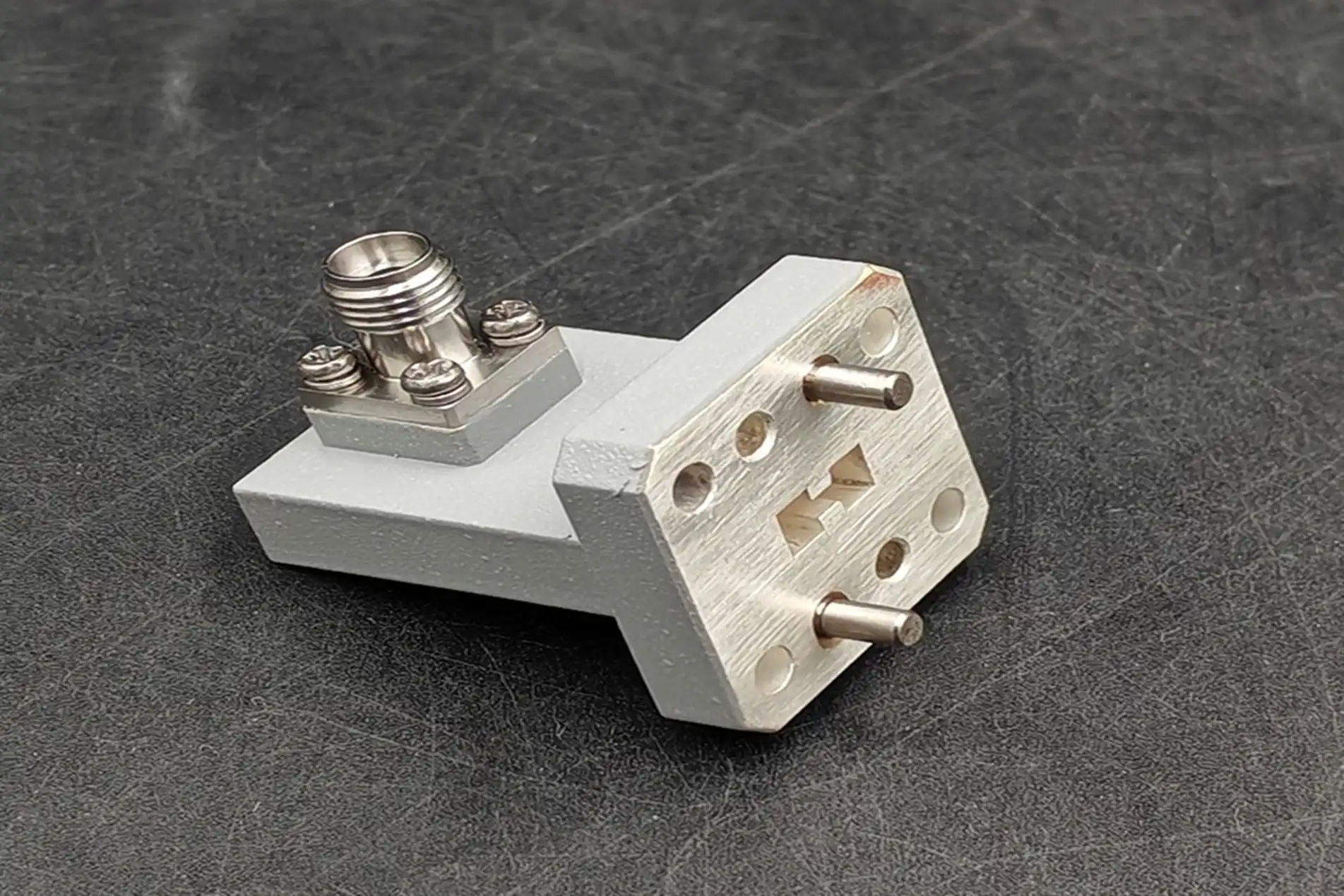 Right Angle Double Ridged WG to Coaxial Adapter Right Angle Double Ridged WG to Coaxial Adapter