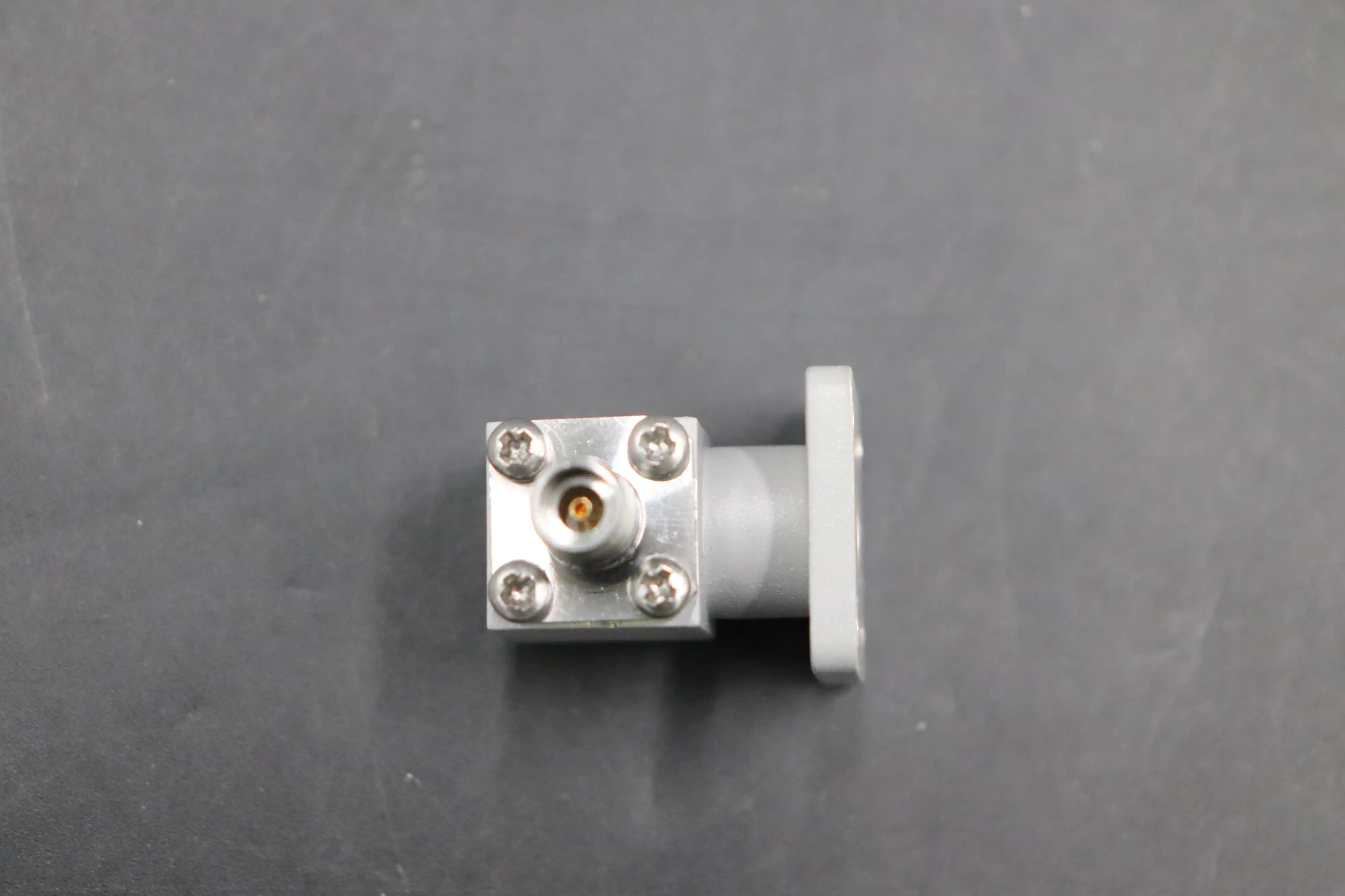 Circular Waveguide To Coaxial Adapter Circular Waveguide To Coaxial Adapter