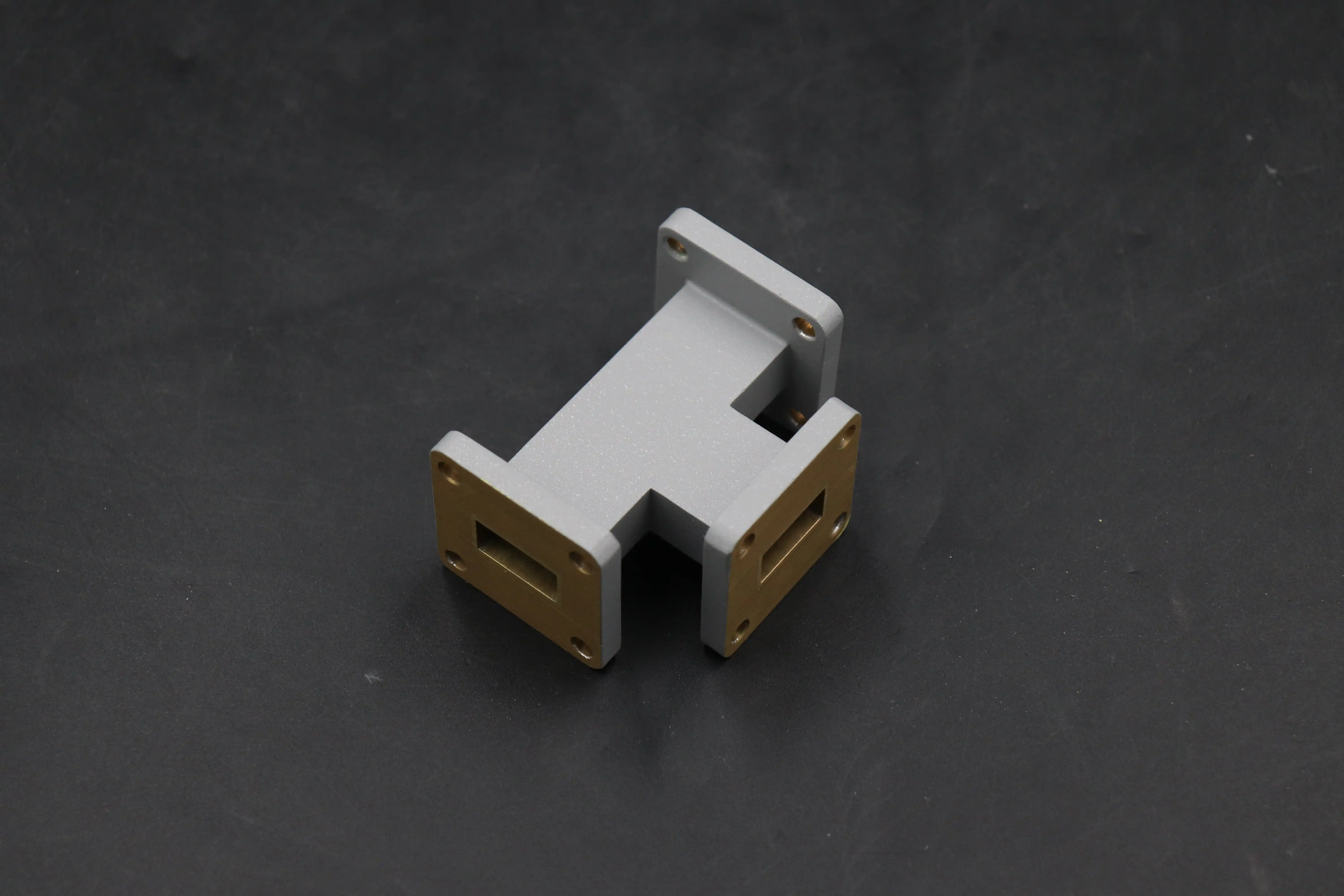 Waveguide Power Divider Waveguide Power Divider