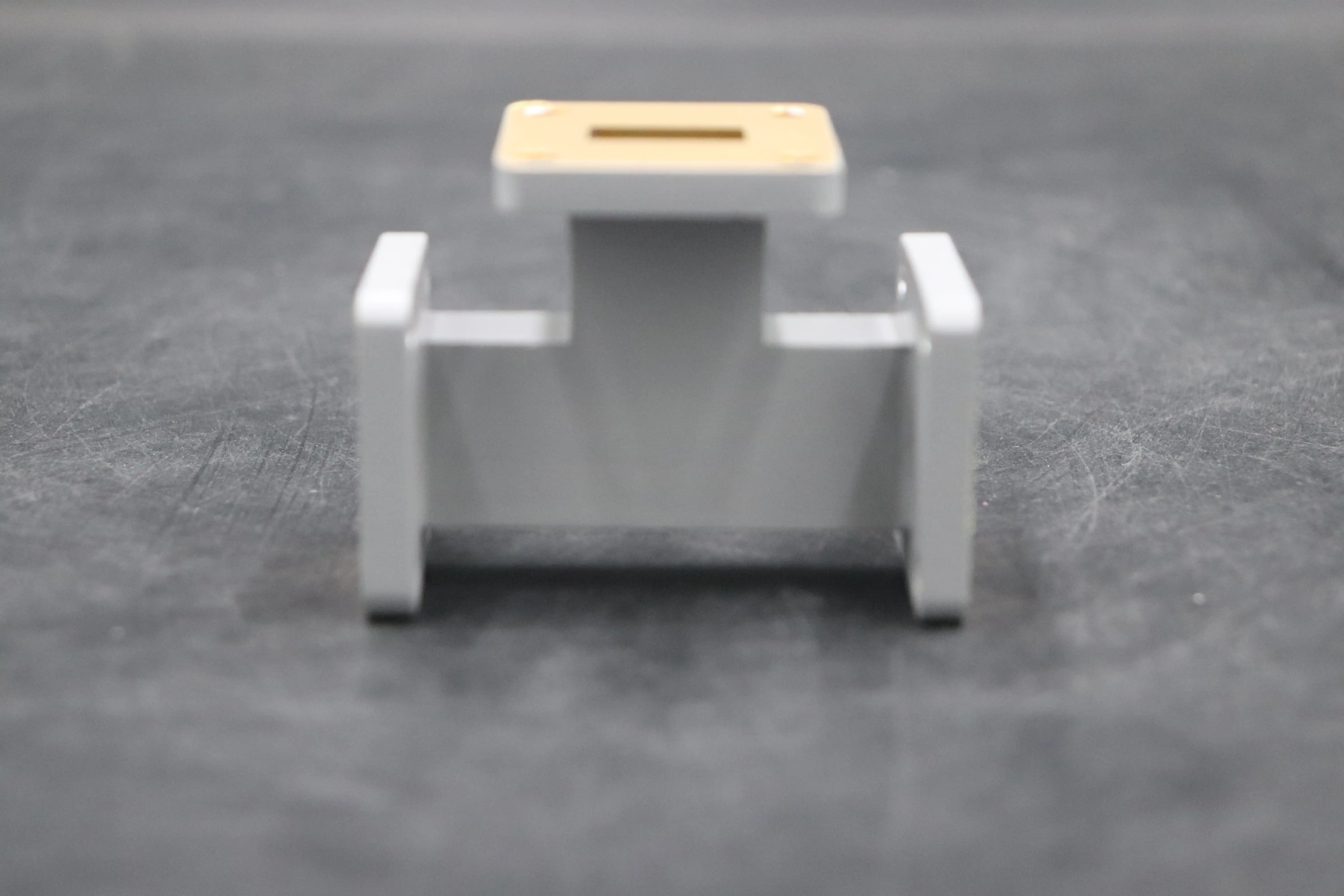 Waveguide Power Divider Waveguide Power Divider