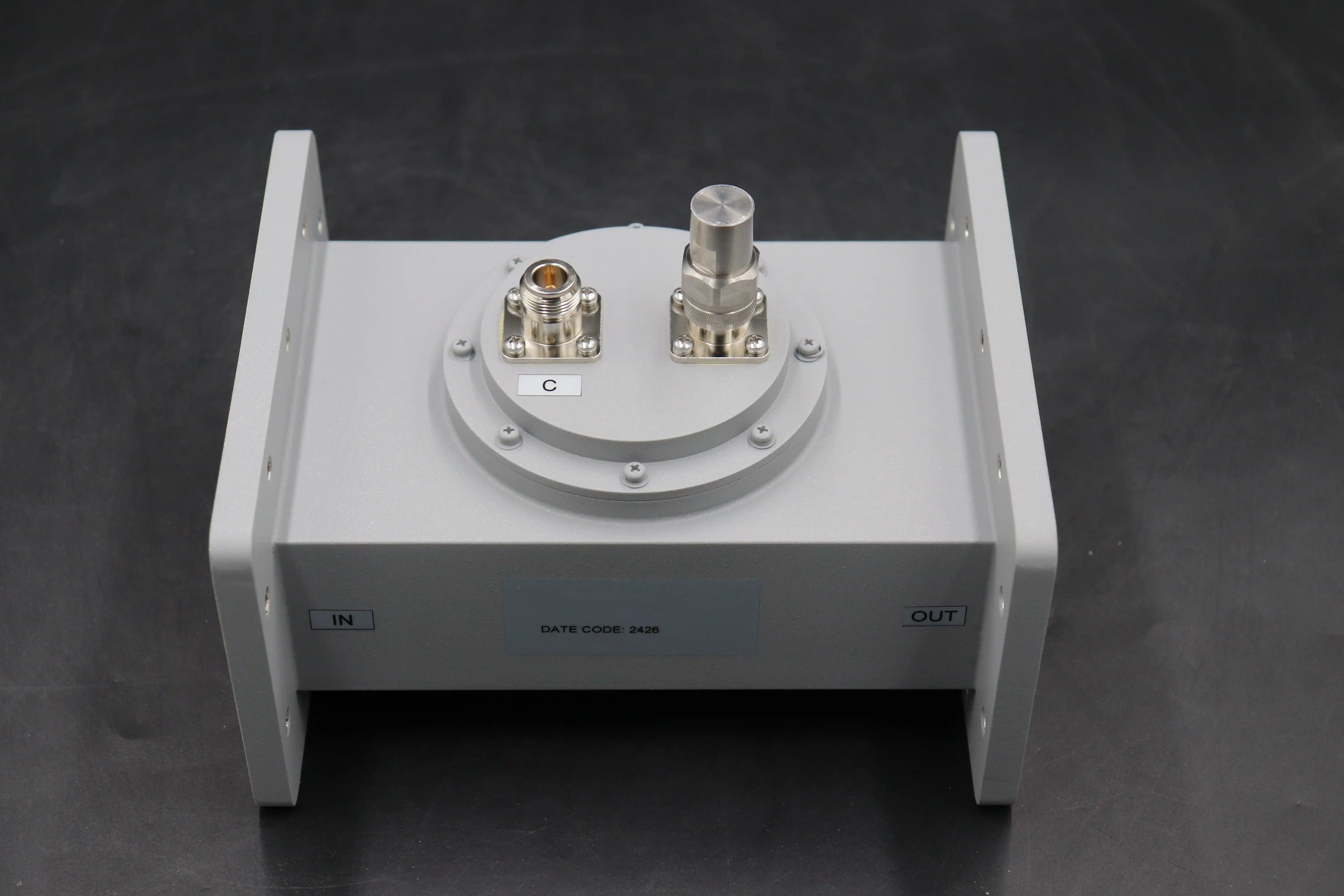 Waveguide Loop Coupler Waveguide Loop Coupler