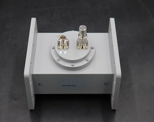 Waveguide Loop Coupler Waveguide Loop Coupler